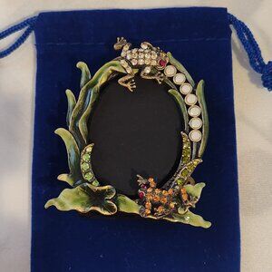 Vintage Picture frame small metal 1.8 x 1.2